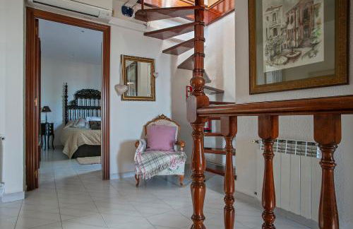 HOUSE WITH AMAZING VIEWS , OVERLOOKING THE FESTIVAL TOWN OF SITGES - Foto 26