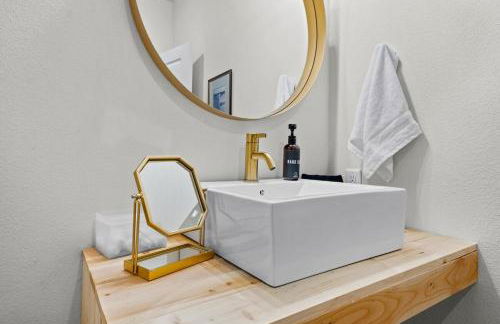 The Brick House-Walk DT or U of A- 3 Suites - Foto 39