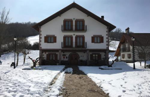 Apartamentos Irati - Foto 9