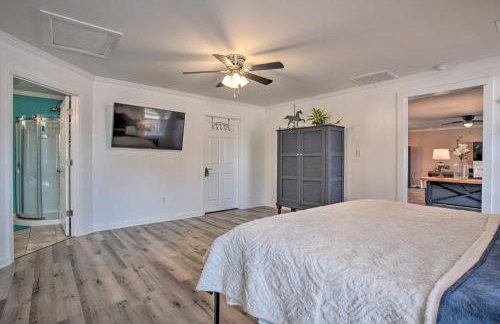 Charming Retreat on 20 Acres with Private Lake! - Foto 15