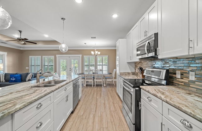 Charming Retreat, a Short Walk to Laguna Beach, With Room for 10! - Foto 9