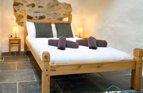 Ty Bedwen - Cosy Rural Retreat in St Davids - Photo 3