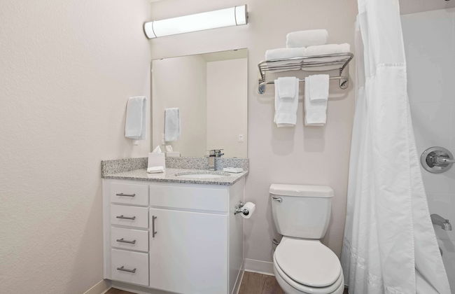 WaterWalk Extended Stay by Wyndham Kansas City - Overland Pk - Photo 61