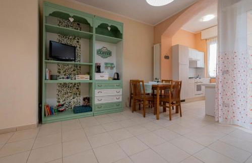 dalla Linda - a due passi da Fiera Rho e Clinica San Carlo - Photo 6