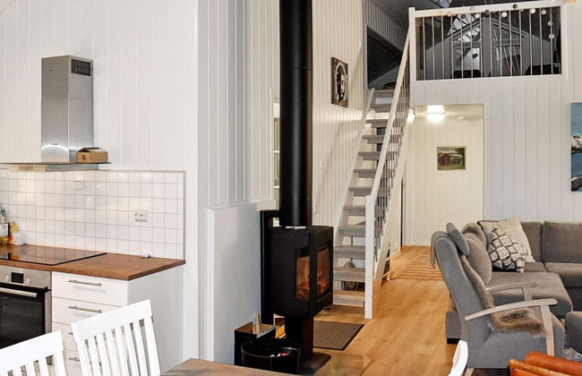 Holiday Home in Lyngstad - Foto 10