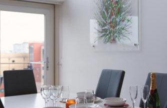 CITY CENTRE APARTMENT with Free Secure Underground Parking - Foto 31