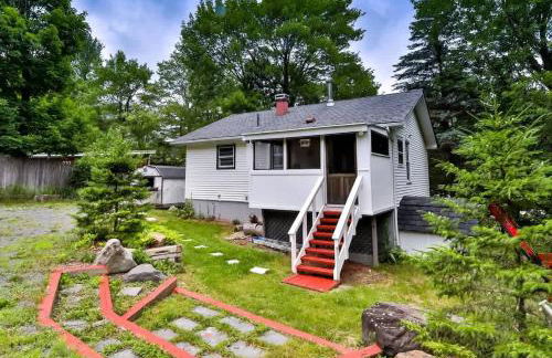 Hunter Hideaway with Hot Tub - Foto 26