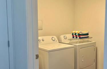 Modern Resort Styled 2BR Apt W Pool, Gym & Hot Tub - Foto 31