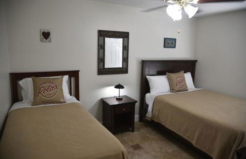 Perfecto Mundo 2, Orlando Area 4BR-2B-Outdoor Pool-Jacuzzi-Billiard - Foto 24