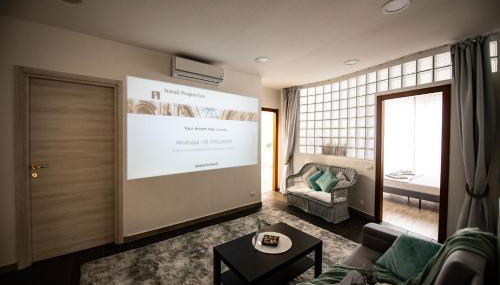 ! Tiffany ! Cinema - Metro 5 min - 70mq - Foto 3