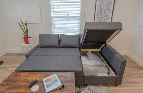 #StayInMyDistrict Coos Bay Primrose Cottage - Foto 8