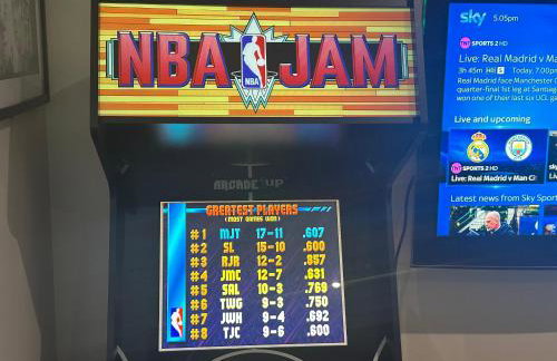 Luxury 5 Bed All En-Suite Cinema Room - Foto 17