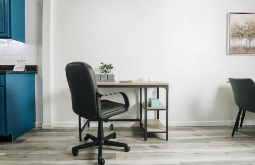 Tranquil Luxury: Modern Comfort! - Foto 32