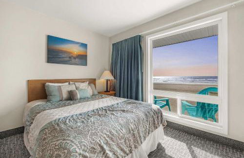 Pool and Hot Tub Ground Floor Studio - Oceanfront - Full Kitchen - Patio - Foto 1