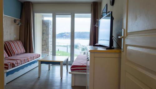 Ti Cap - plage à pieds - Piscine - Photo 2