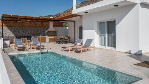 Windless SeaView Villa, with Pool & Hot Tub, By ThinkVilla - Foto 2