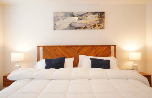 1King1Queen w/SmartTV, Wifi & FullyStocked Kitchen - Photo 14