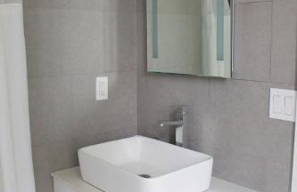 MODERN 1BR GREAT Location Downtown Parking - Foto 23