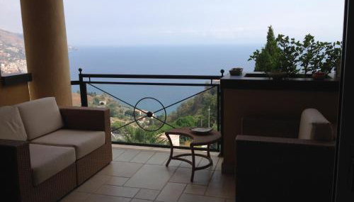 Apartment in Taormina - Photo 3, Garden view