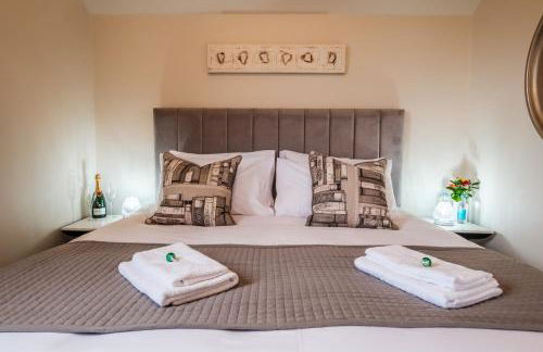 Bramley Brook Cottage 5* Luxury - Photo 22