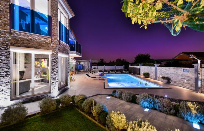 House 1971 - Photo 74