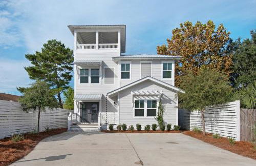 Golf Cart, 3 King Beds, Covered Rooftop Area, Half Mile to Beach! - Foto 7