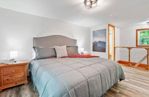 Game RoomHot Tub4mi to Rock HouseGives Back! - Foto 38