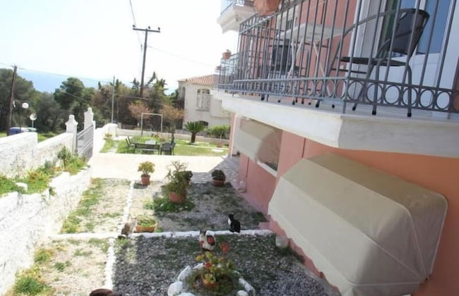 Pelagos Studios by Frangki 2 - Photo 11