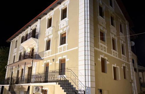 Καπνομάγαζο Λαδιά - Photo 11