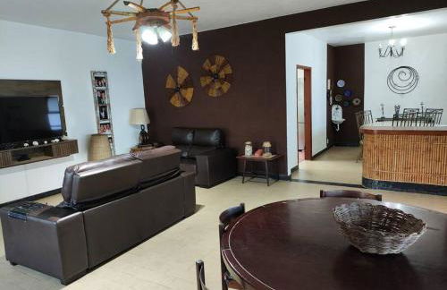 Vila Maanaim praia enseada pé na areia Ubatuba-sp - Foto 23