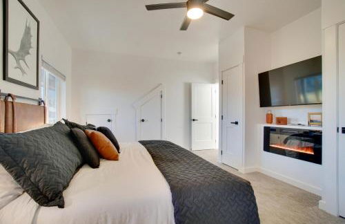 Modern Donnelly Cabin with Private Hot Tub - Foto 13