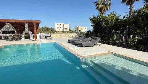 Villa Chrysa Rhodes with Heated Pool - Foto 4, sunbed