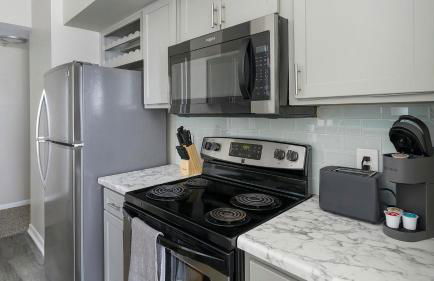 Landing Stylish 2BD Pool Gym - Foto 7