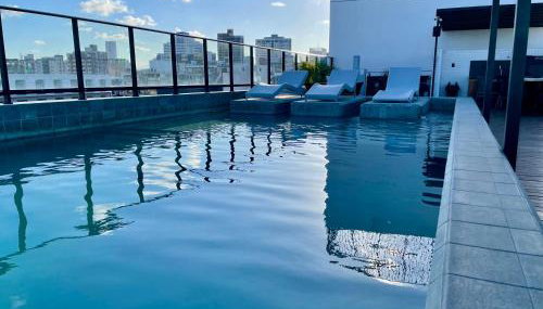 Flat no Bessa a 50m do mar - Rooftop com vista - Recepção 24h - Foto 2