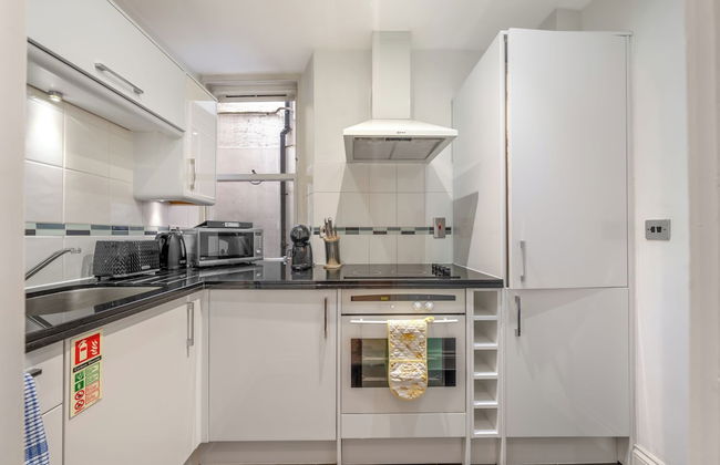 The Hertford Boutique - Foto 78