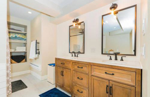 Remodeled 2-Bedroom Unit in Fremont w/ Luxe Bathrooms - Photo 19