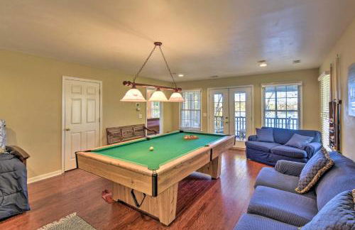 Lake Keowee Escape with Dock, Deck and Lake Access! - Foto 11