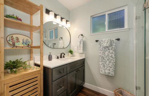 Family-Friendly Getaway Near Slide Hill Park home - Foto 17