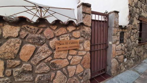 Casa con patio y chimenea en Piedralaves - Photo 1