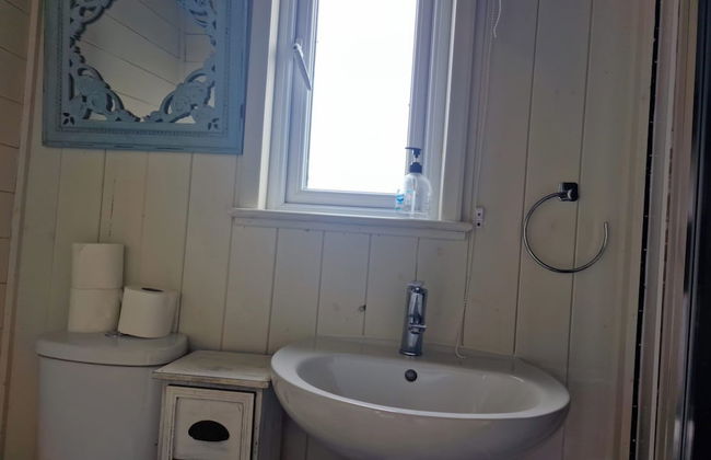 Glan yr Afon Un - Relax, Recuperate, Enjoy - Photo 4