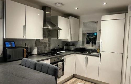 Coastal Comfort - Two Bed Terrace on Barry Island - Foto 13