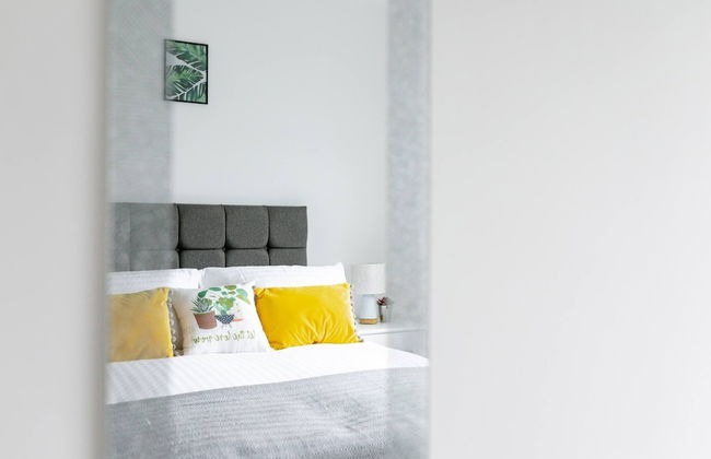 Skyvillion 2bed Enfield Flat W Balcony - Parking - Foto 3