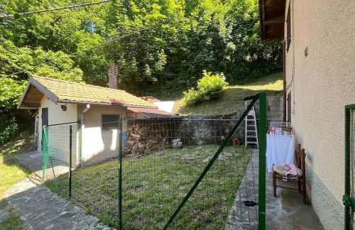 Casa con giardino e vista sulle montagne - Foto 29