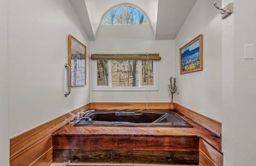 Black Forest - Wifi, Pet Friendly, Grill, Deck, Screen Porch, Family Friendly, Fireplace, Pool Access, Hiking - Foto 38