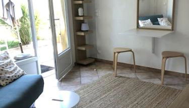 T2 - Rez de Jardin, proche de la mer - Foto 5