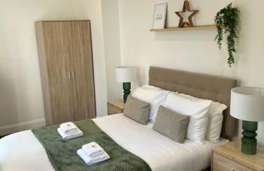 Apartment - Poole High Street - Photo 3