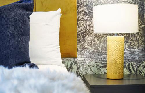 London Acton - hot tub, cinema, games & arcade - Foto 31