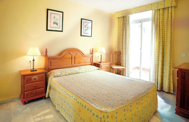 Apartamentos Ona Campanario - Photo 9