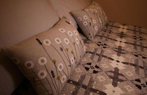 Riverside cottage walking distance into Caernarfon - Photo 16