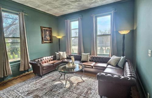 Sleeps 30+ • 10BR Mansion •Events • Bar • Backyard - Foto 5